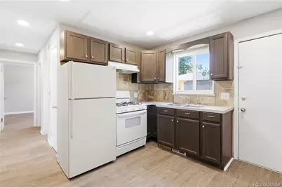 1685 Chester Street, Aurora, CO 80010 - Photo 7