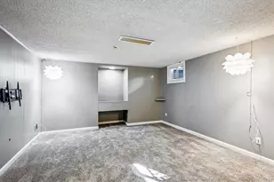 3404 S Clinton Ct, Denver, CO 80231 - Photo 17