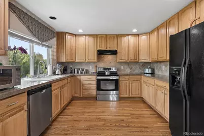 13224 Ivy Court, Thornton, CO 80602 - Photo 9