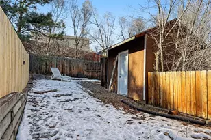 806 Paradise Ln, Colorado Springs, CO 80904 - Photo 9