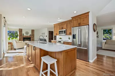 1895 E Nichols Place, Centennial, CO 80122 - Photo 9