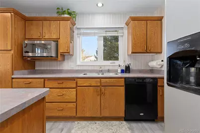 18253 E Mansfield Avenue, Aurora, CO 80013 - Photo 11