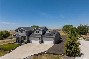 135 Foxtail Dr, Hudson, CO 80642 - Photo 45