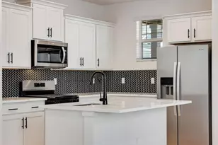 22614 E 6th Pl, Aurora, CO 80018 - Photo 11