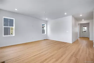 24562 E 34th Avenue, Aurora, CO 80019 - Photo 11