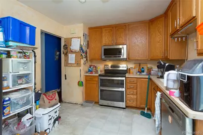 5557 Crystal Way, Denver, CO 80239 - Photo 11