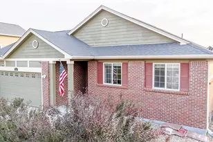 223 S New Castle Way, Aurora, CO 80018 - Photo 3