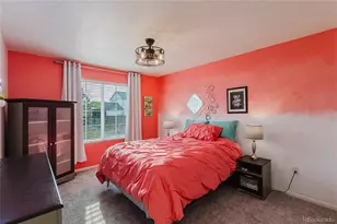 223 S New Castle Way, Aurora, CO 80018 - Photo 9
