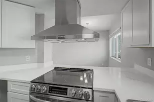 11680 E Cedar Ave, Aurora, CO 80012 - Photo 9