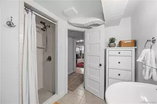 2375 Locust St, Denver, CO 80207 - Photo 21