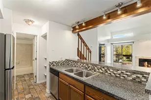 2575 S Syracuse Way, Denver, CO 80231 - Photo 9