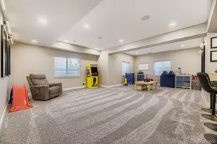 1060 Ascent Trail Cir, Erie, CO 80516 - Photo 17