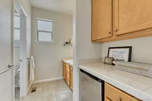 10360 Bluffmont Dr, Lone Tree, CO 80124 - Photo 37