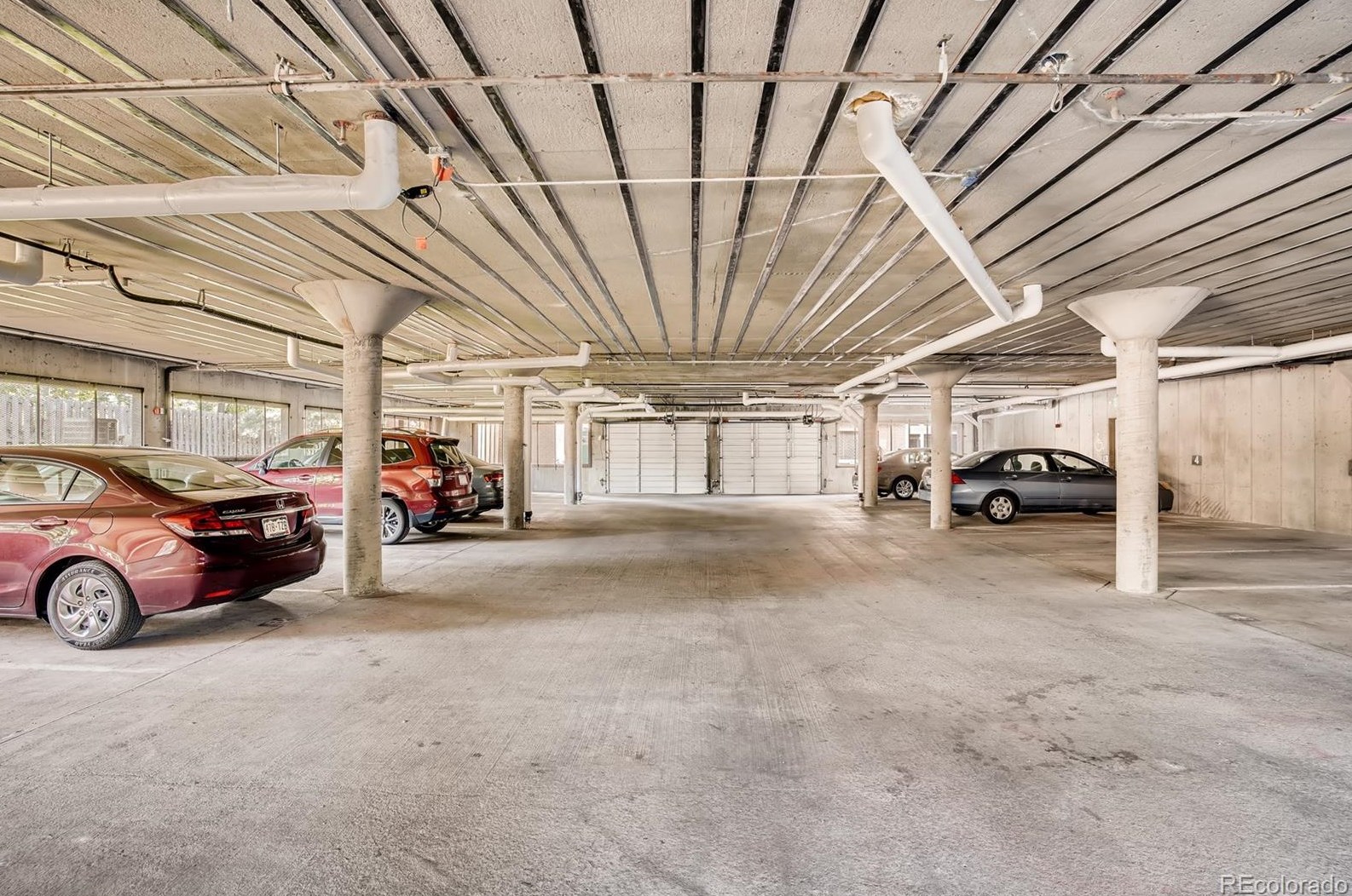 1330 Monaco Pkwy, Denver CO  80220-2843 exterior