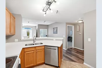2575 S Syracuse Way #H202, Denver, CO 80231 - Photo 7