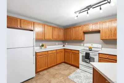 2575 S Syracuse Way #H202, Denver, CO 80231 - Photo 5