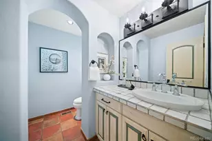 1034 S Franklin St, Denver, CO 80209 - Photo 11