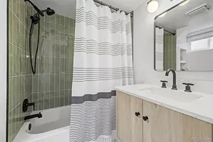 1040 W Longview Ave, Littleton, CO 80120 - Photo 25