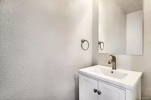 5394 S Sicily Way, Aurora, CO 80015 - Photo 17