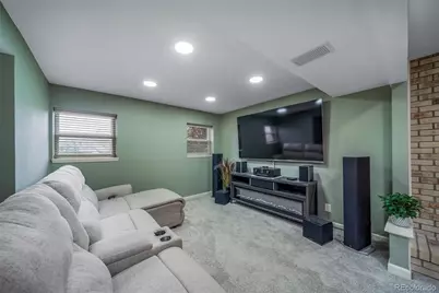 18854 E Quincy Place, Aurora, CO 80015 - Photo 31