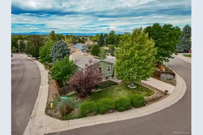 18854 E Quincy Place, Aurora, CO 80015 - Photo 3