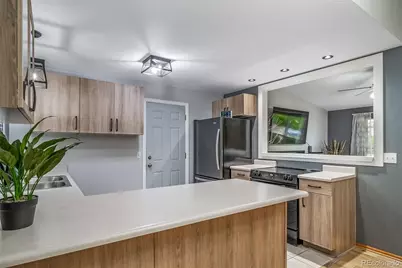 18854 E Quincy Place, Aurora, CO 80015 - Photo 13