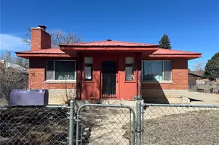 226 E 7th St, Walsenburg, CO 81089 - Photo 3