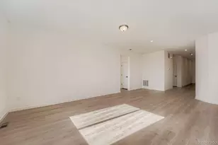 55015 E 28th Pl, Strasburg, CO 80136 - Photo 7