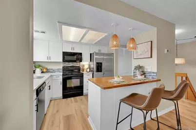 12685 E Pacific Circle #C, Aurora, CO 80014 - Photo 3