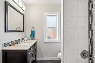 2027 E 25th Ave, Denver, CO 80205 - Photo 7