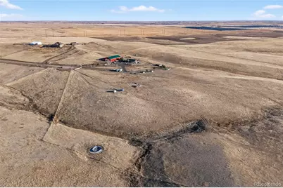 5689 S Tom Bay Court, Bennett, CO 80102 - Photo 9