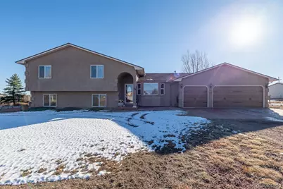 758 E Woodleaf Drive, Pueblo, CO 81007 - Photo 39