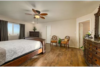 758 E Woodleaf Drive, Pueblo, CO 81007 - Photo 9