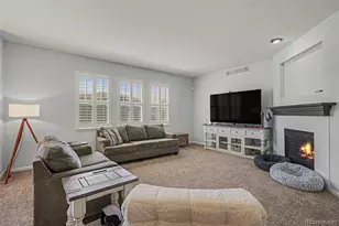 6915 S Fultondale Cir, Aurora, CO 80016 - Photo 9
