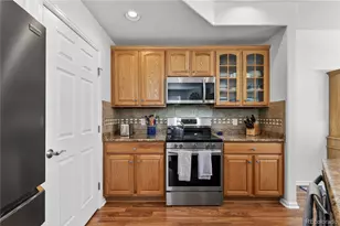9501 Elmhurst Ln, Highlands Ranch, CO 80129 - Photo 11
