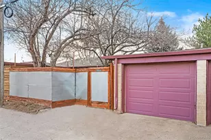 3690 Grape St, Denver, CO 80207 - Photo 25