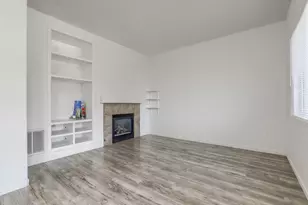 19355 E 58th Dr, Aurora, CO 80019 - Photo 27