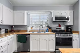 3699 S Zeno Way, Aurora, CO 80013 - Photo 13