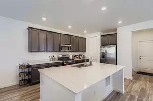 8983 Larose Ct, Parker, CO 80134 - Photo 7