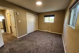 905 S 2nd Ave, Sterling, CO 80751 - Photo 7