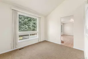 8825 Fairview Oaks Pl, Lone Tree, CO 80124 - Photo 9