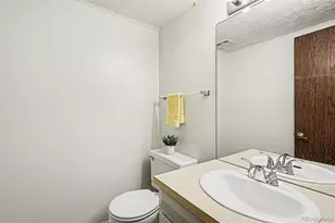 3040 S Macon Cir, Aurora, CO 80014 - Photo 11