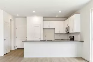 13469 E 111th Ave, Commerce City, CO 80022 - Photo 9