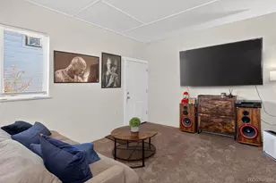 820 Newark St, Aurora, CO 80010 - Photo 11