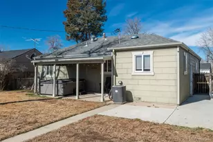 820 Newark St, Aurora, CO 80010 - Photo 25