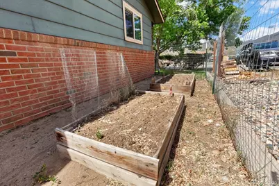 325 E 11th Street, Salida, CO 81201 - Photo 11