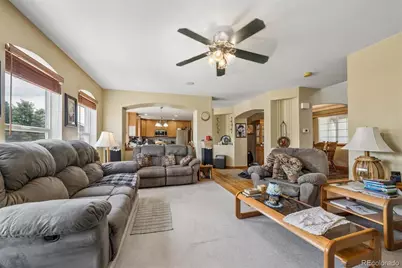 10168 Idalia Street, Commerce City, CO 80022 - Photo 3