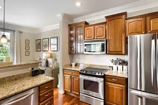 10134 Bluffmont Ln, Lone Tree, CO 80124 - Photo 13