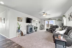12125 County Road W 5, Weldona, CO 80653 - Photo 9
