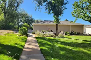 745 S Alton Way, Denver, CO 80247 - Photo 23